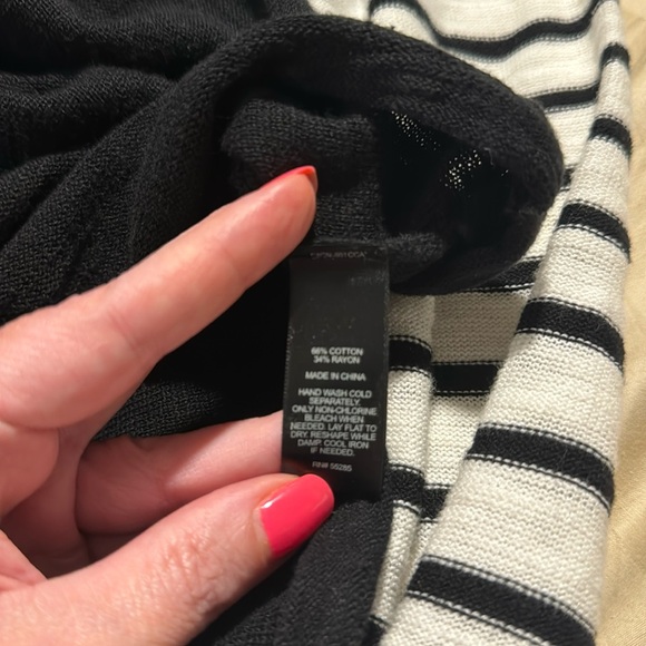 NWOT Express Zipper Back Black and White Striped Flare Dress with Long Sleeves M - Picture 5 of 5